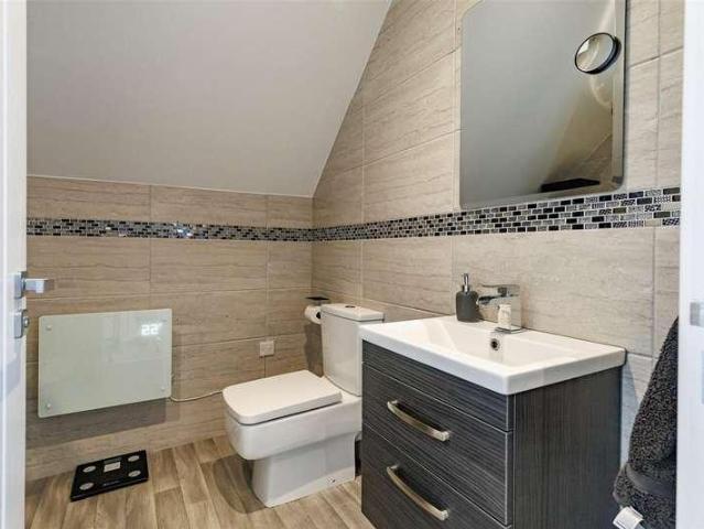 1 bed flat for sale