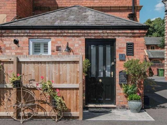 1 bed flat for sale