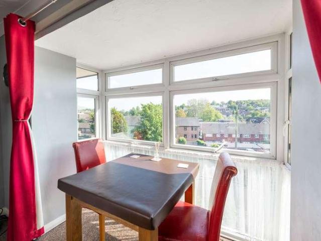 1 bed flat for sale