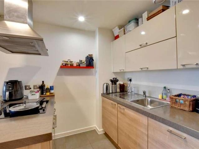 1 bed flat for sale
