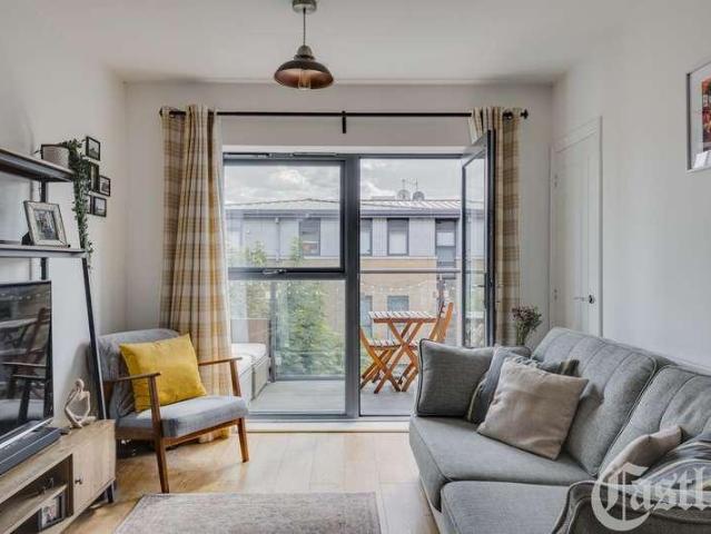 1 bed flat for sale