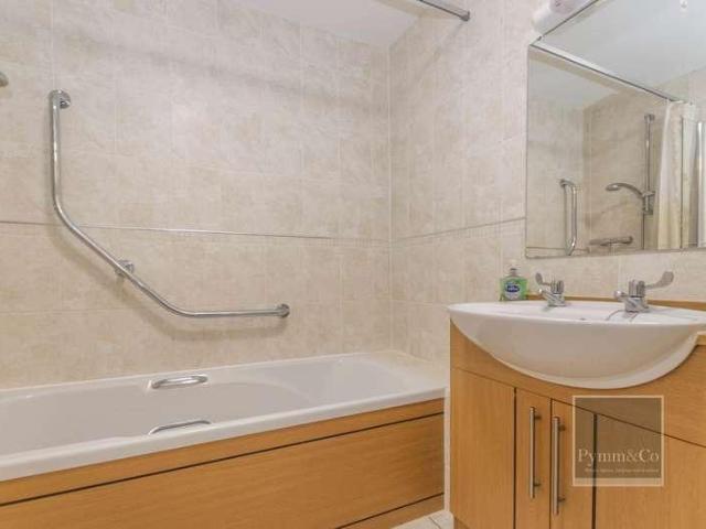 1 bed flat for sale