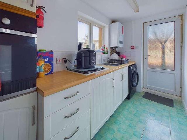 1 bed flat for sale