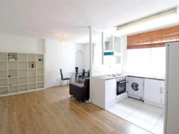 1 bed flat for sale