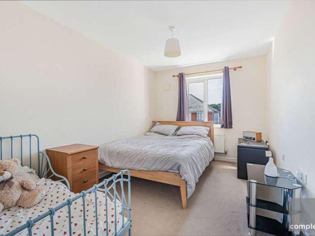 1 bed flat for sale