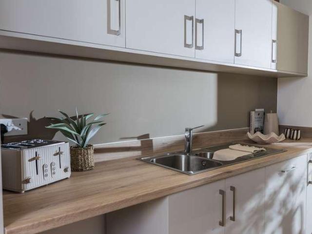1 bed flat for sale