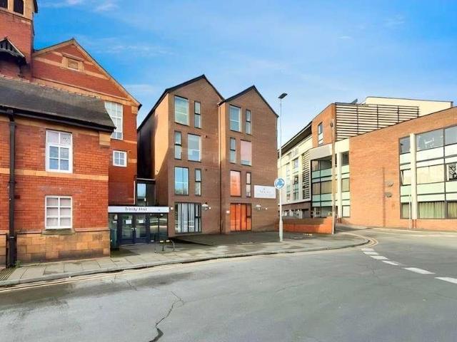 1 bed flat for sale