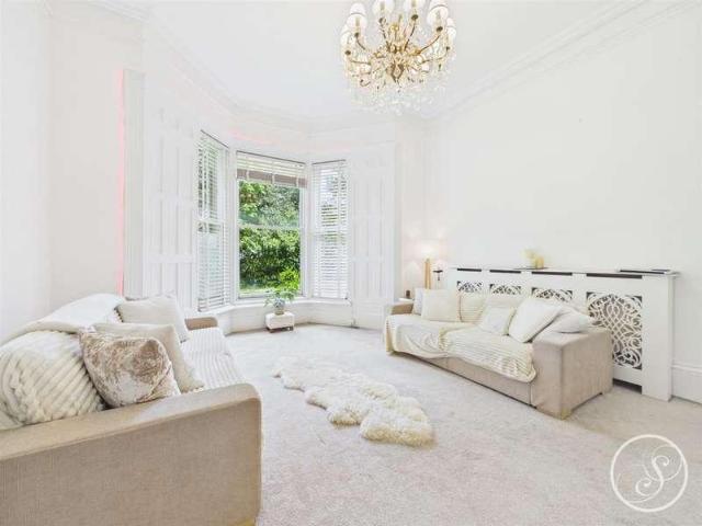1 bed flat for sale