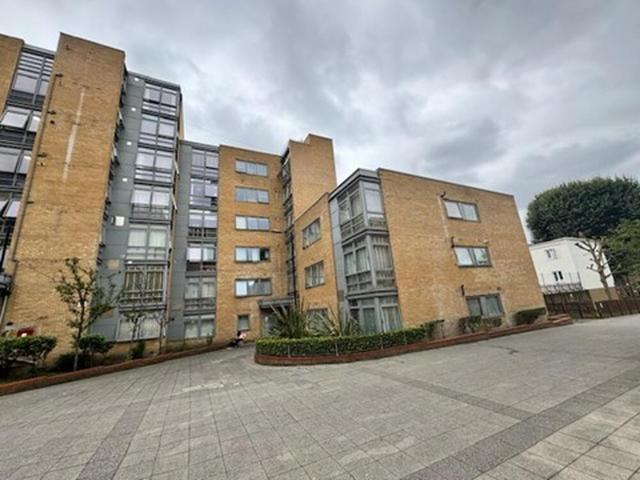 1 bed flat for sale