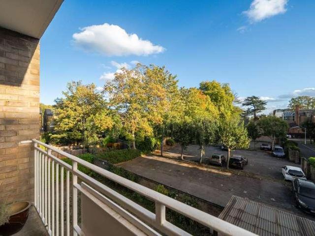 1 bed flat for sale
