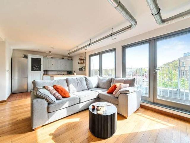 1 bed flat for sale