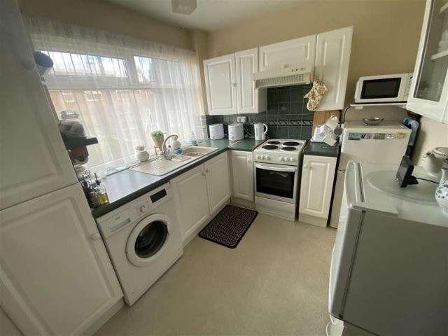 1 bed flat for sale