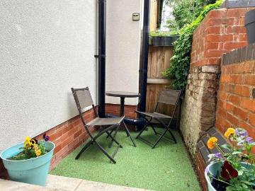 1 bed flat for sale