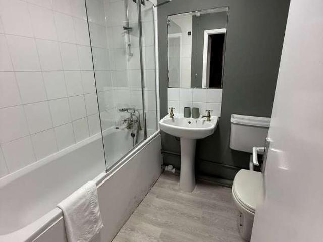 1 bed flat for sale