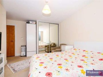 1 bed flat for sale