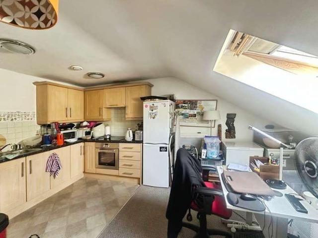 1 bed flat for sale