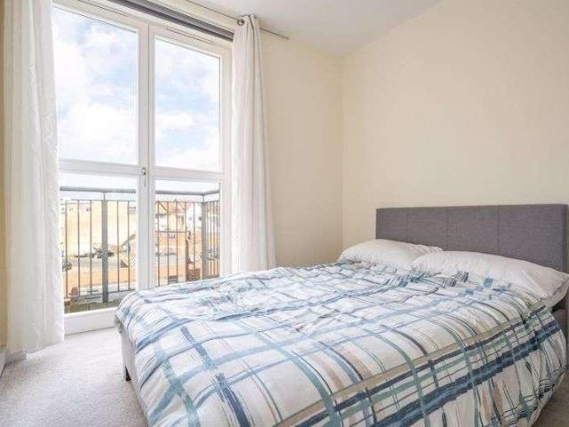1 bed flat for sale