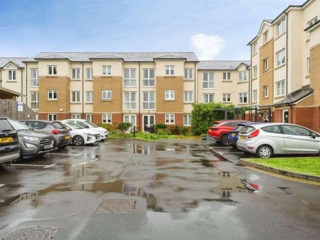1 bed flat for sale