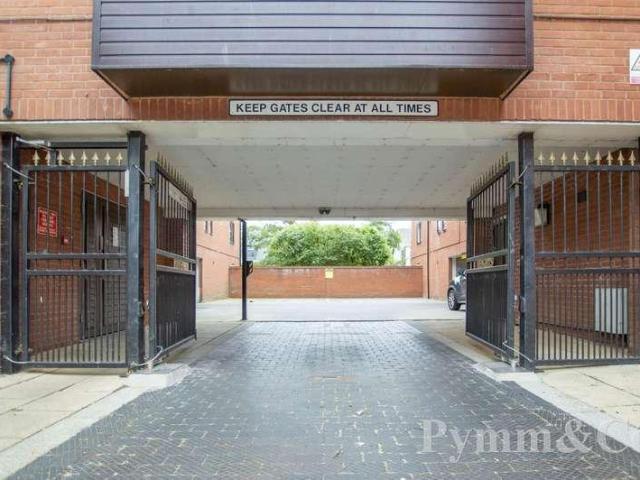 1 bed flat for sale