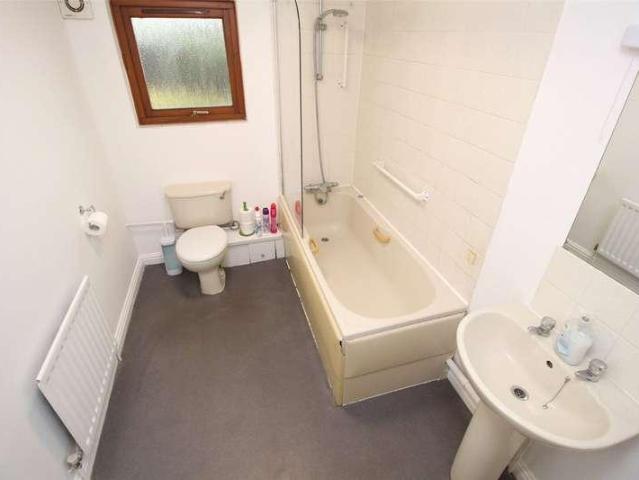 1 bed flat for sale