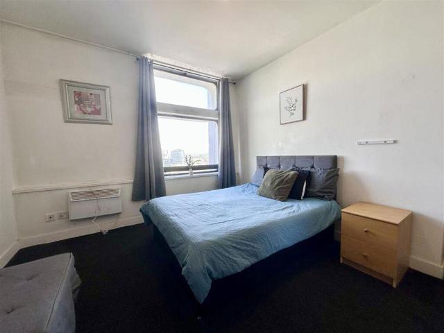 1 bed flat for sale