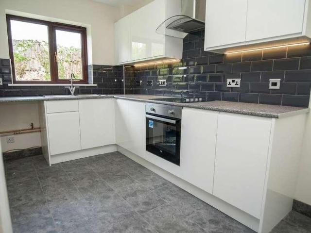 1 bed flat for sale
