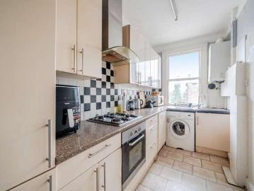 1 bed flat for sale