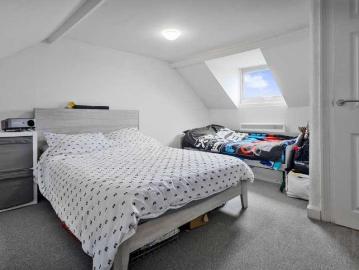1 bed flat for sale