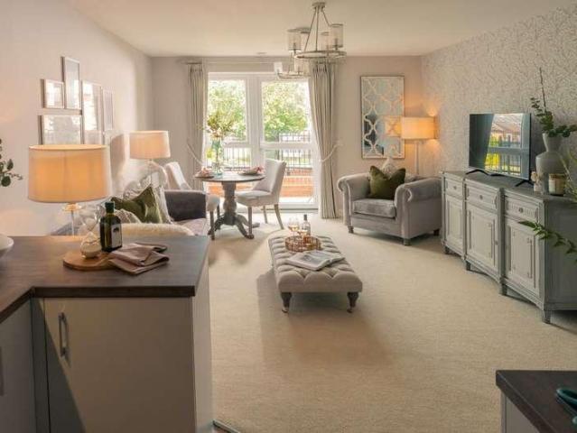 1 bed flat for sale