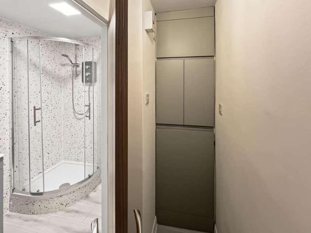 1 bed flat for sale