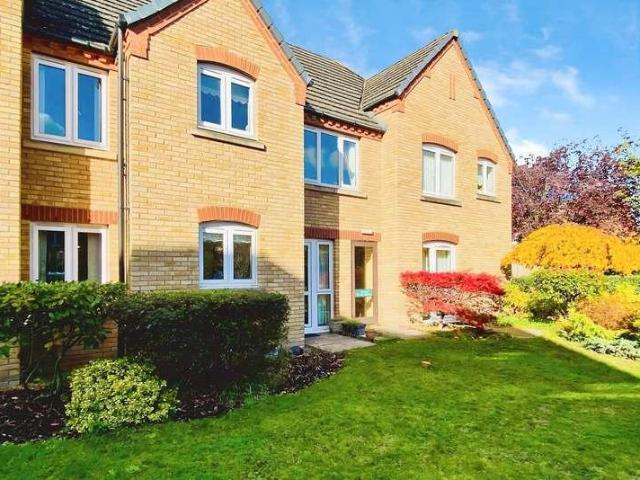 1 bed flat for sale