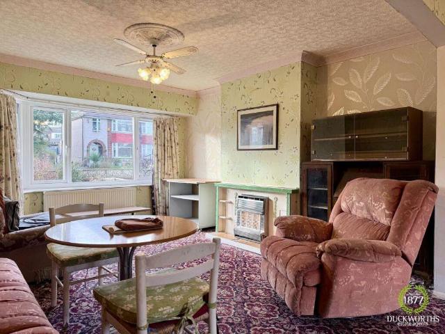 1 bed flat for sale