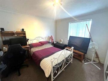 1 bed flat for sale