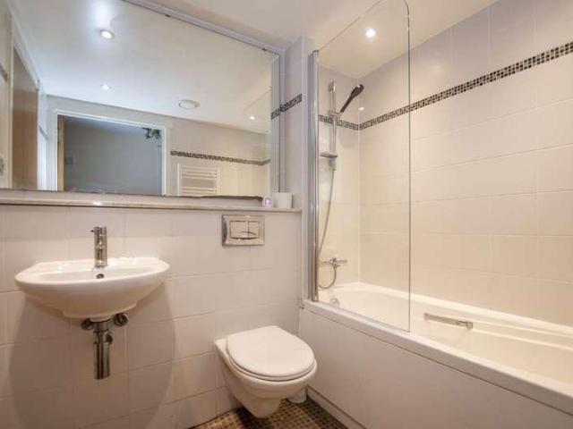 1 bed flat for sale