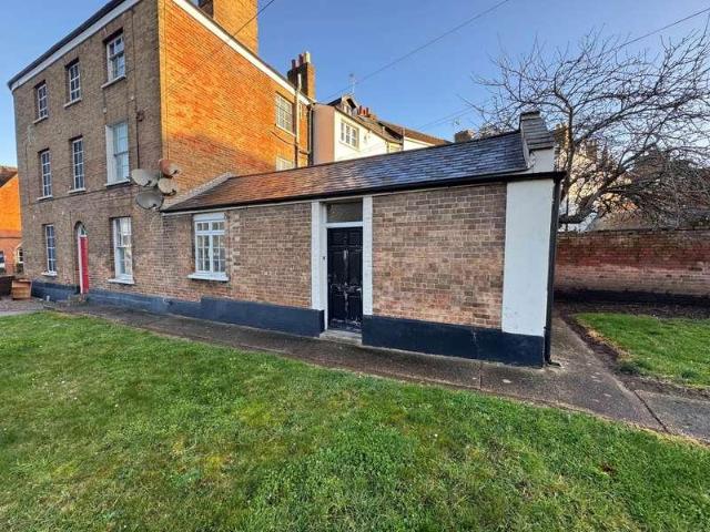 1 bed flat for sale