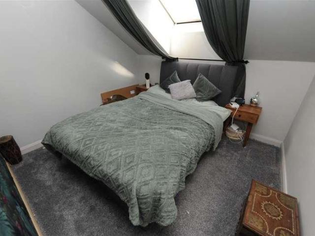 1 bed flat for sale