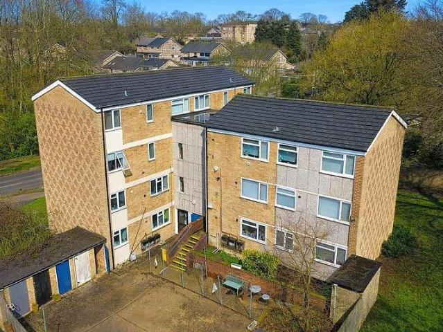 1 bed flat for sale