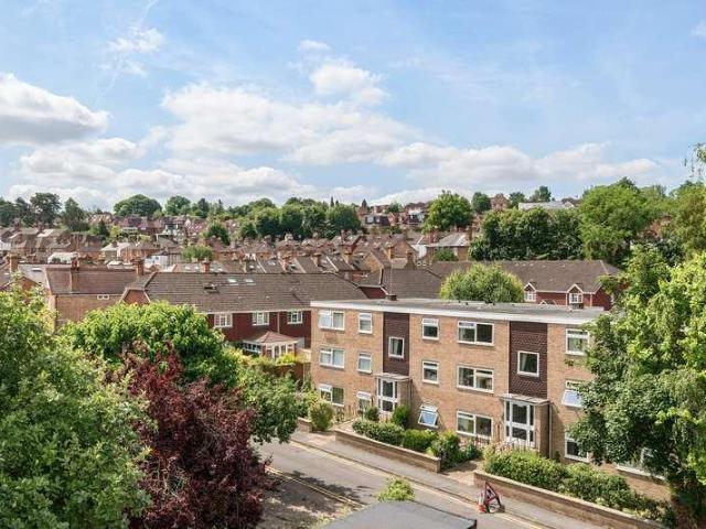 1 bed flat for sale