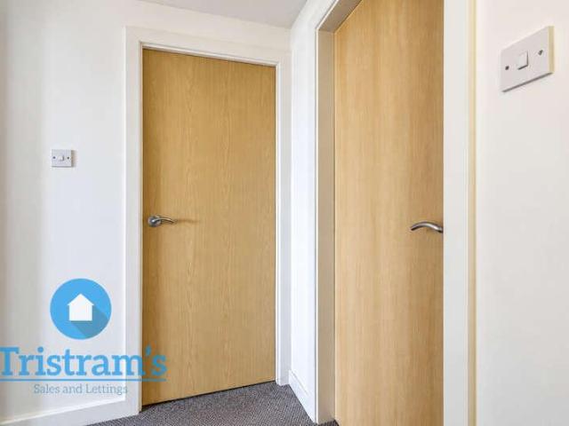 1 bed flat for sale