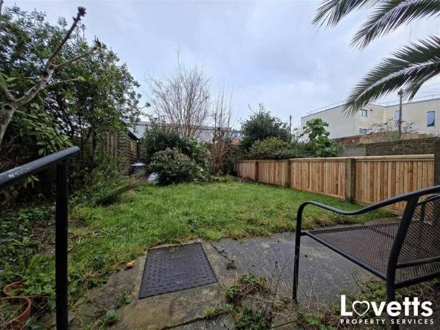 1 bed flat for sale
