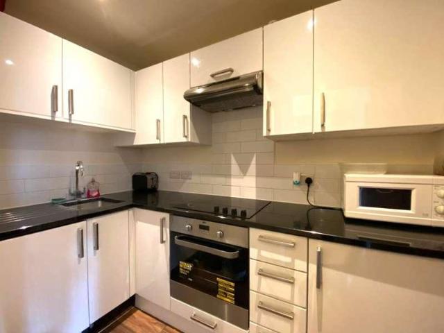 1 bed flat for sale