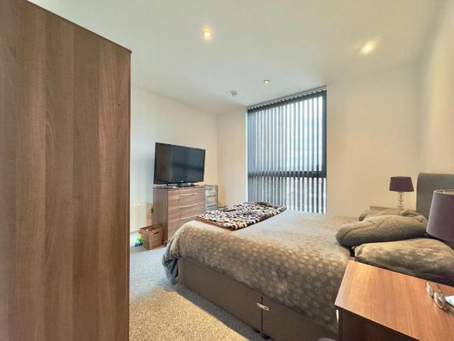 1 bed flat for sale