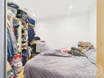 1 bed flat for sale