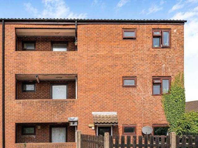 1 bed flat for sale