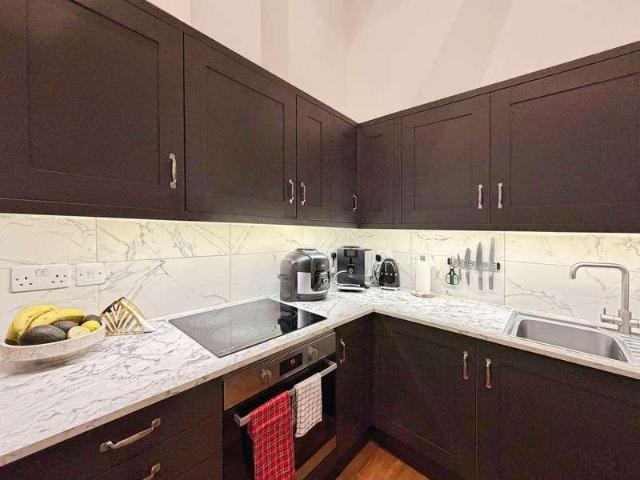 1 bed flat for sale