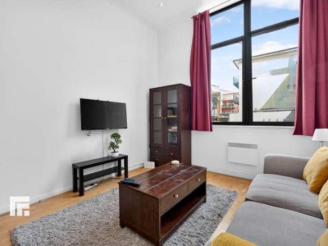 1 bed flat for sale