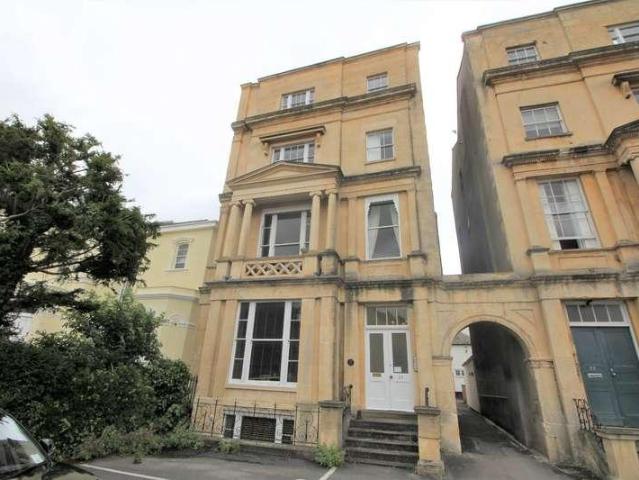 1 bed flat for sale
