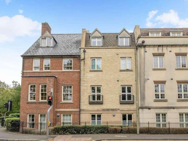 1 bed flat for sale