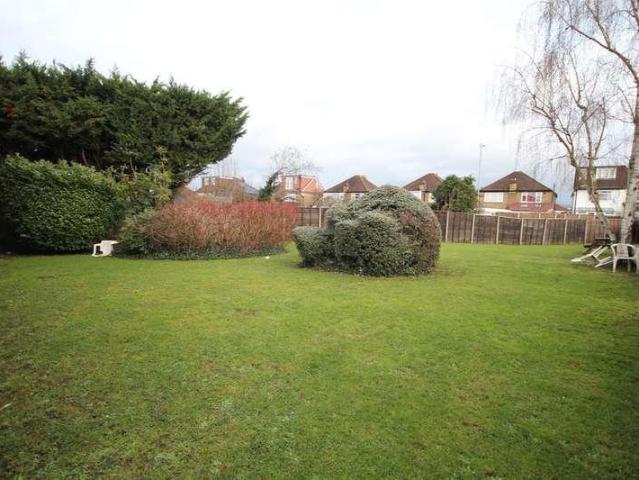 1 bed flat for sale