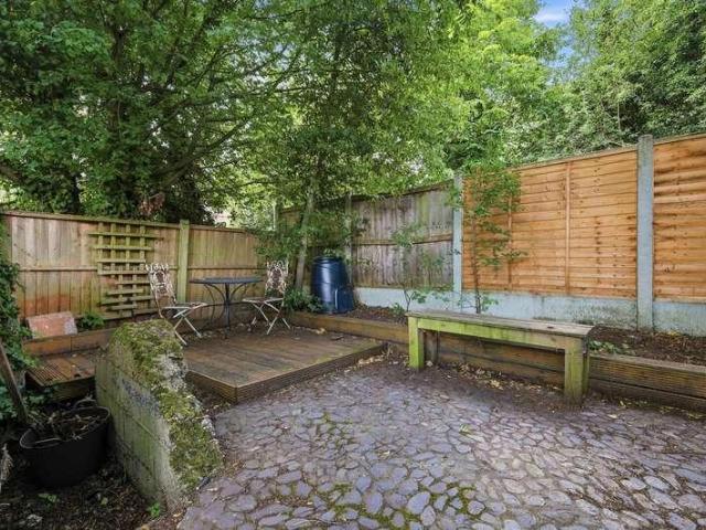 1 bed flat for sale